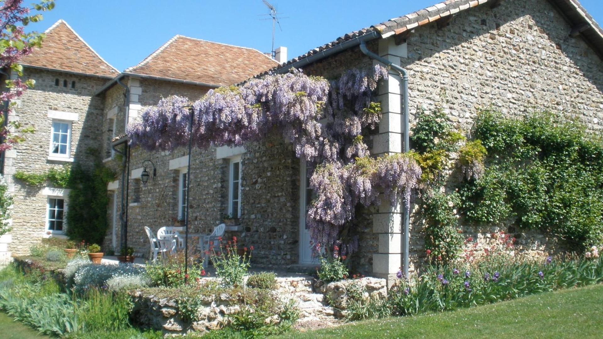 Vouneuil-sur-Vienne Chambres D'Hotes La Pocterie المظهر الخارجي الصورة